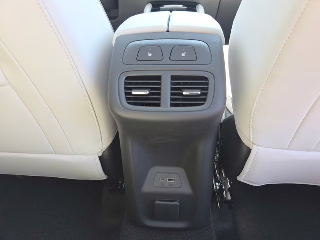 2026 Iridescent White Tricoat Buick Envision Avenir AWD SUV