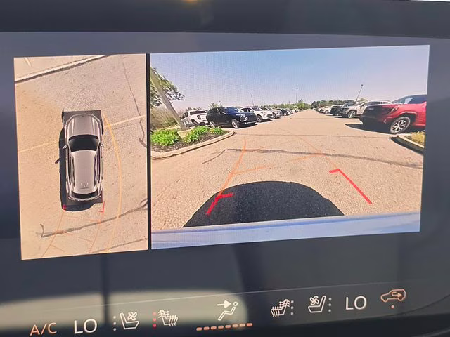 2026 Iridescent White Tricoat Buick Envision Avenir AWD SUV