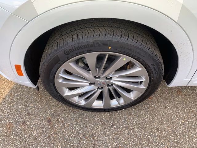 2026 Iridescent White Tricoat Buick Envision Avenir AWD SUV