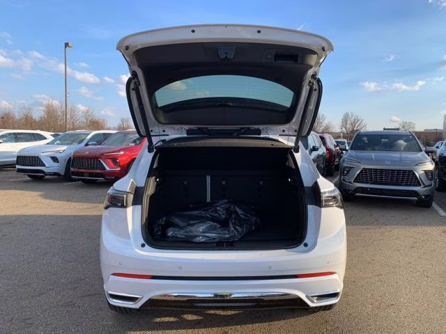 2026 Iridescent White Tricoat Buick Envision Avenir AWD SUV