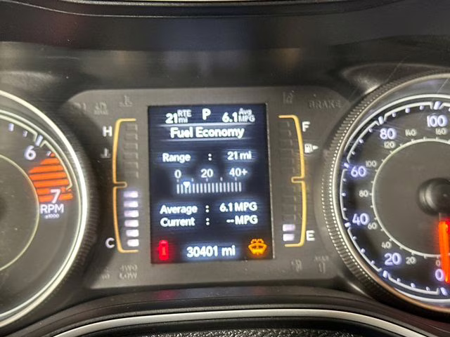 2020 Diamond Black Crystal Pearlcoat Jeep Cherokee Sport SUV