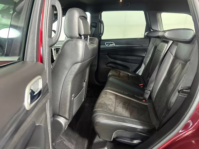2021 Velvet Red Pearlcoat Jeep Grand Cherokee Laredo X 4X4 SUV