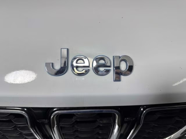 2023 Bright White Clearcoat Jeep Grand Cherokee 4xe 4X4 SUV