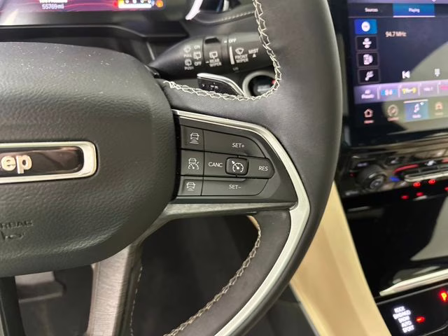 2022 Velvet Red Pearlcoat Jeep Grand Cherokee 4xe 4X4 SUV