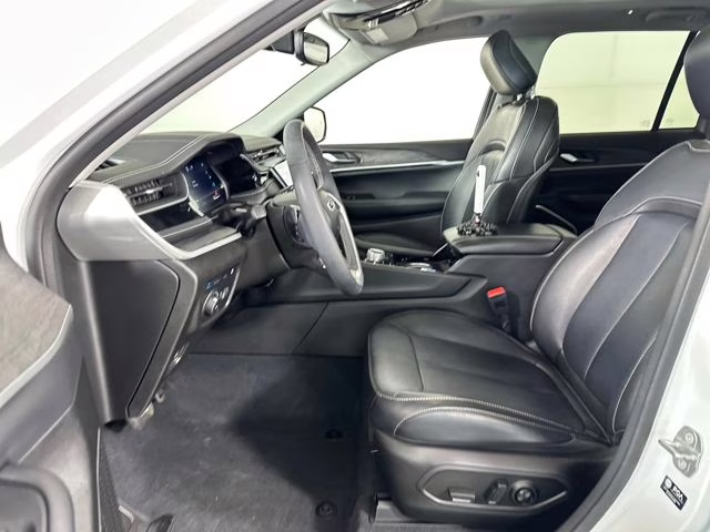 2022 Bright White Clearcoat Jeep Grand Cherokee 4xe 4X4 SUV