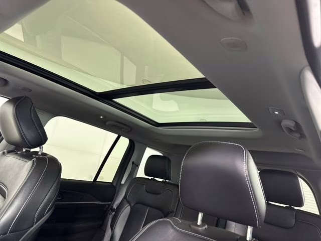 2022 Bright White Clearcoat Jeep Grand Cherokee 4xe 4X4 SUV