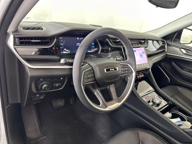 2022 Bright White Clearcoat Jeep Grand Cherokee 4xe 4X4 SUV