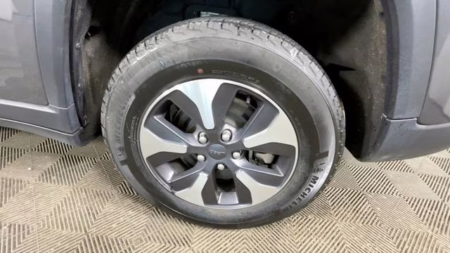2023 Baltic Gray Metallic Clearcoat Jeep Grand Cherokee 4xe 4X4 SUV
