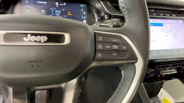 2023 Baltic Gray Metallic Clearcoat Jeep Grand Cherokee 4xe 4X4 SUV