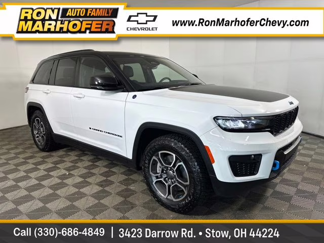 2022 Bright White Clearcoat Jeep Grand Cherokee Trailhawk 4xe 4X4 SUV