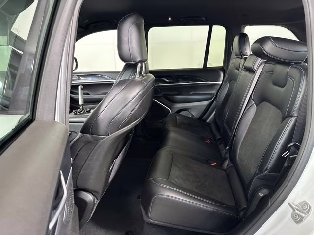 2022 Bright White Clearcoat Jeep Grand Cherokee Trailhawk 4xe 4X4 SUV