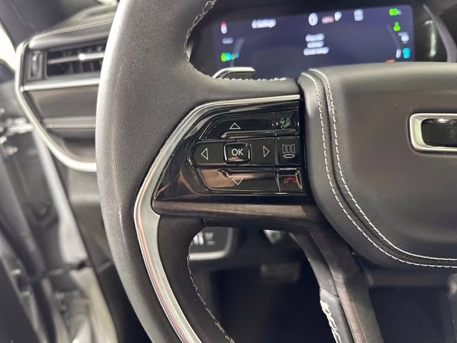2023 Silver Zynith Jeep Grand Cherokee Overland 4xe 4X4 SUV