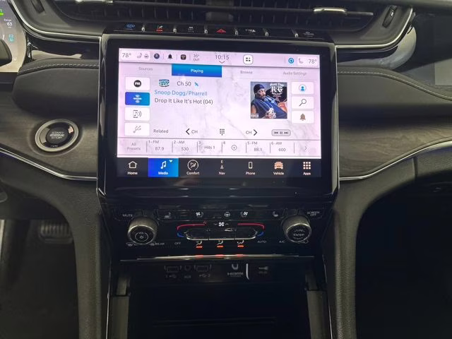 2023 Silver Zynith Jeep Grand Cherokee Overland 4xe 4X4 SUV