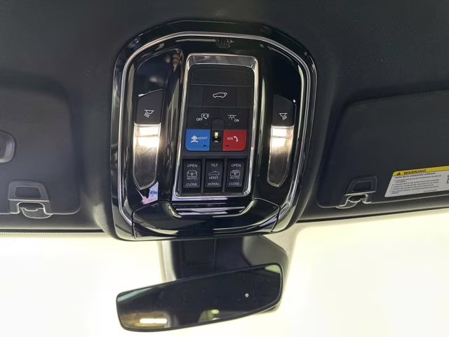 2023 Silver Zynith Jeep Grand Cherokee Overland 4xe 4X4 SUV