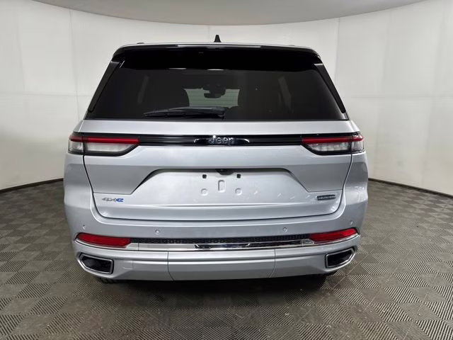 2023 Silver Zynith Jeep Grand Cherokee Overland 4xe 4X4 SUV