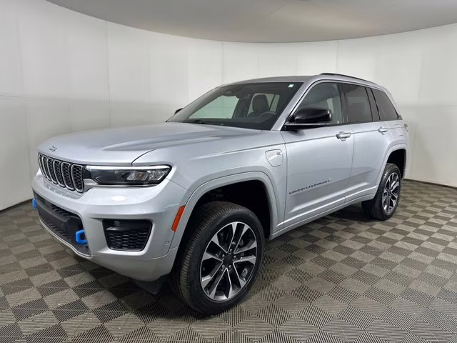 2023 Silver Zynith Jeep Grand Cherokee Overland 4xe 4X4 SUV