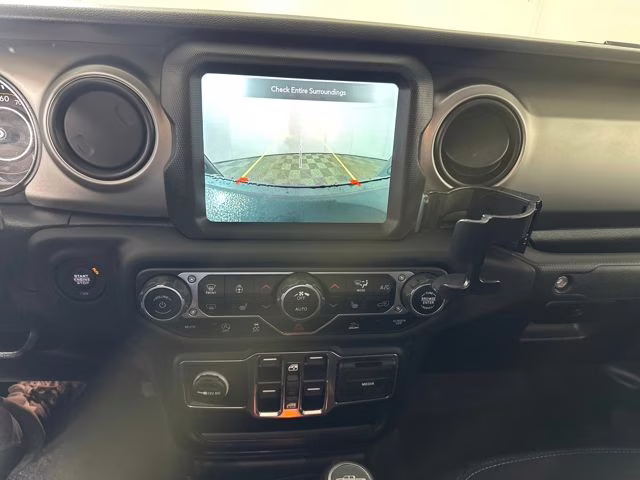2021 Snazzberry Pearlcoat Jeep Gladiator Sport 4X4 Truck
