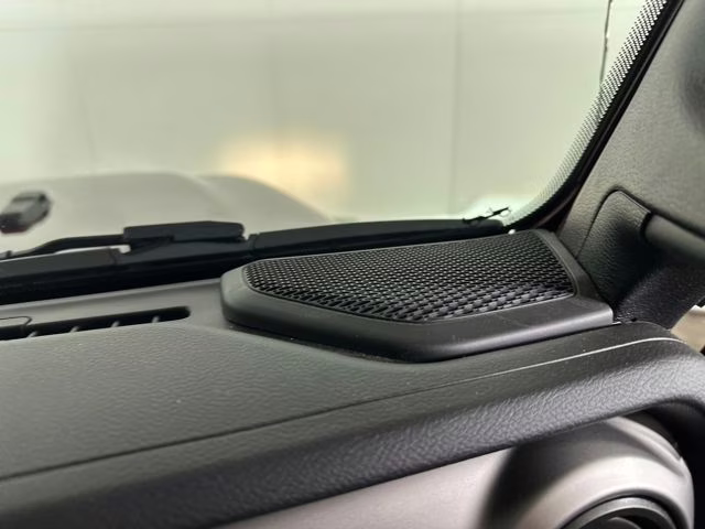 2021 Snazzberry Pearlcoat Jeep Gladiator Sport 4X4 Truck
