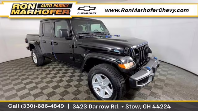 2023 Black Clearcoat Jeep Gladiator Sport S 4X4 Truck