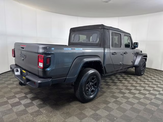 2022 Granite Crystal Metallic Clearcoat Jeep Gladiator Sport 4X4 Truck