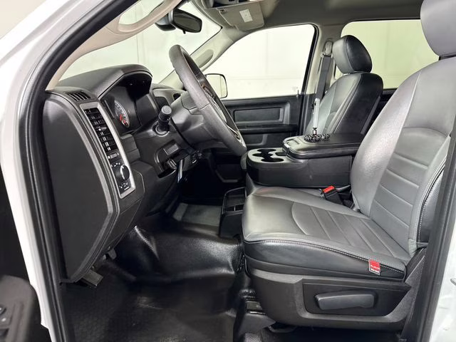 2022 Bright White Clearcoat Ram 1500 Classic Tradesman 4X4 Truck