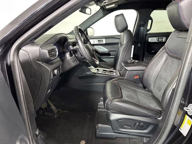 2023 Black Metallic Ford Explorer ST 4X4 SUV