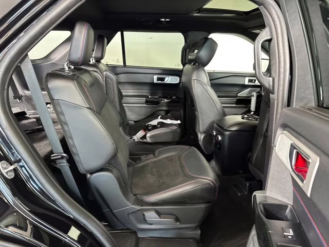 2023 Black Metallic Ford Explorer ST 4X4 SUV