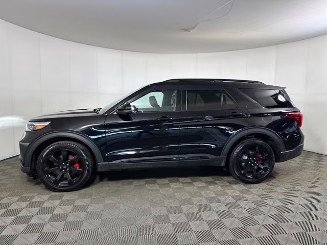 2023 Black Metallic Ford Explorer ST 4X4 SUV