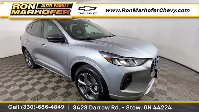 2024 rock metallic Ford Escape ST-Line AWD SUV