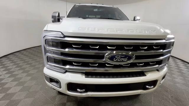 2024 White Metallic Ford F-350SD Platinum 4X4 Truck