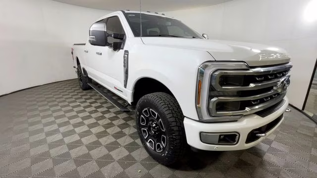 2024 White Metallic Ford F-350SD Platinum 4X4 Truck