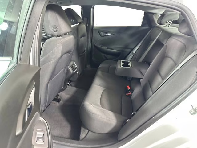 2023 White Chevrolet Malibu LT FWD Sedan