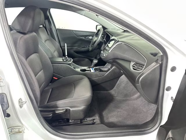 2023 White Chevrolet Malibu LT FWD Sedan