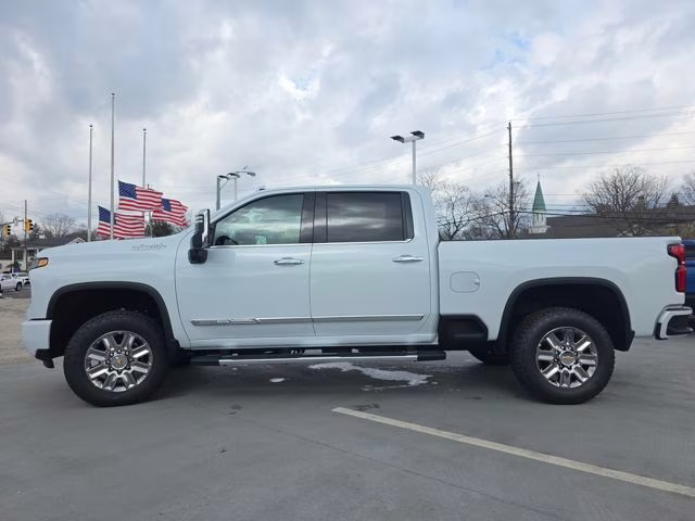 2026 Polar White Tricoat Chevrolet Silverado 2500HD High Country 4X4 Truck