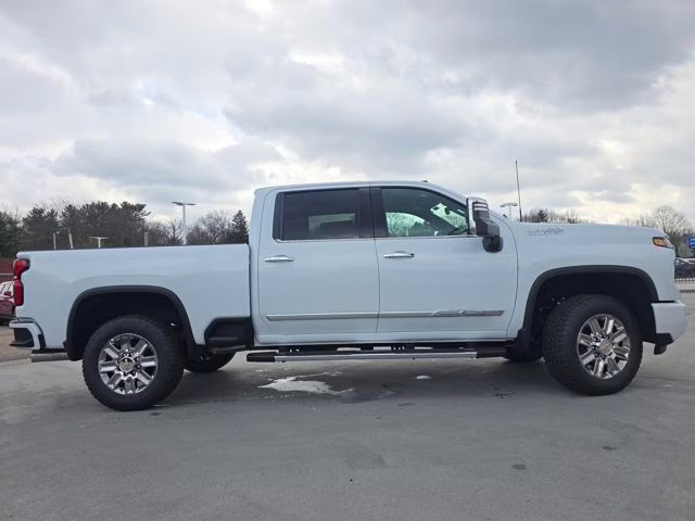 2026 Polar White Tricoat Chevrolet Silverado 2500HD High Country 4X4 Truck