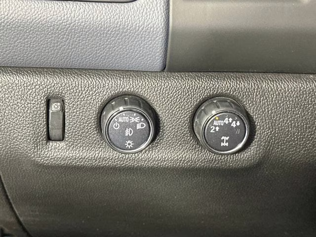 2018 Graphite Metallic Chevrolet Colorado Z71 4X4 Truck