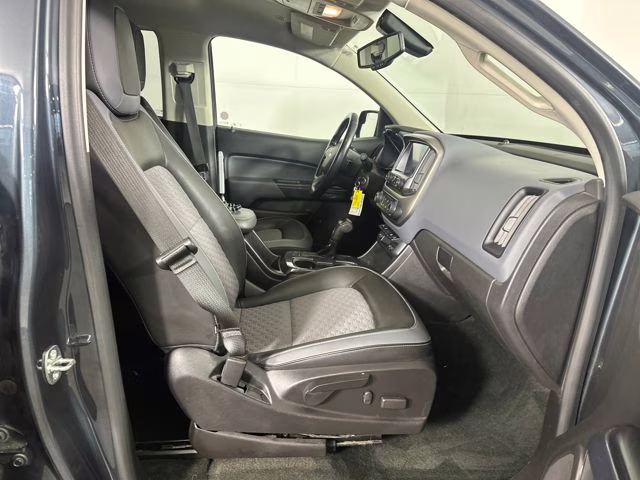 2018 Graphite Metallic Chevrolet Colorado Z71 4X4 Truck