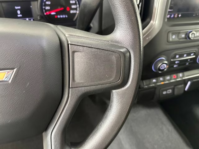 2022 Summit White Chevrolet Silverado 1500 Custom 4X4 Truck