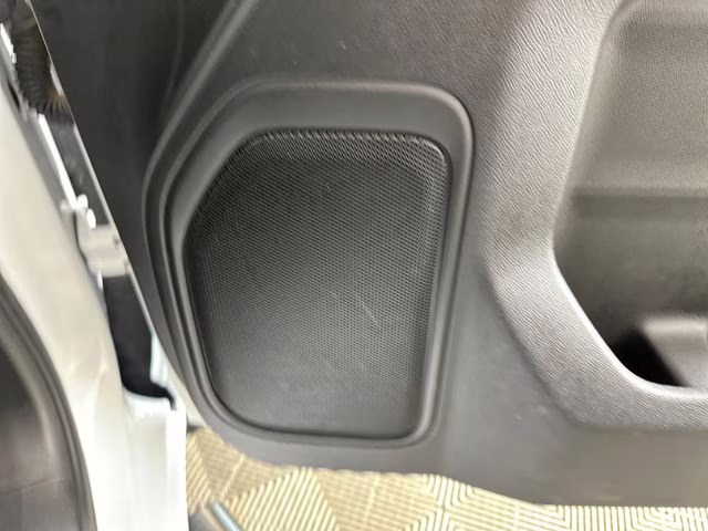 2022 Summit White Chevrolet Silverado 1500 Custom 4X4 Truck
