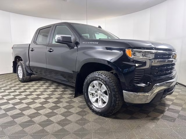 2023 Black Chevrolet Silverado 1500 LT 4X4 Truck