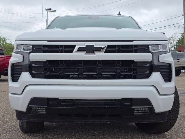 2026 Summit White Chevrolet Silverado 1500 RST 4X4 Truck
