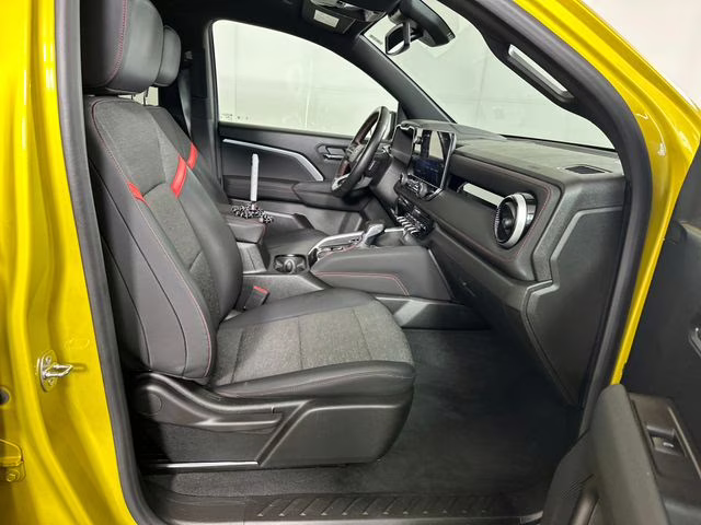 2023 Nitro Yellow Metallic Chevrolet Colorado Z71 4X4 Truck