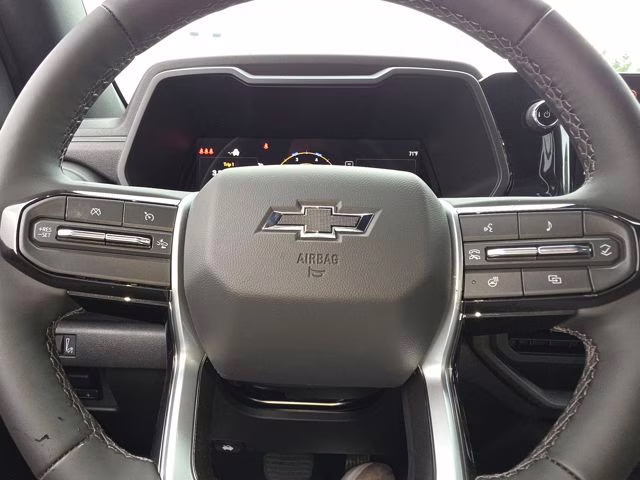 2026 Summit White Chevrolet Colorado Trail Boss 4X4 Truck
