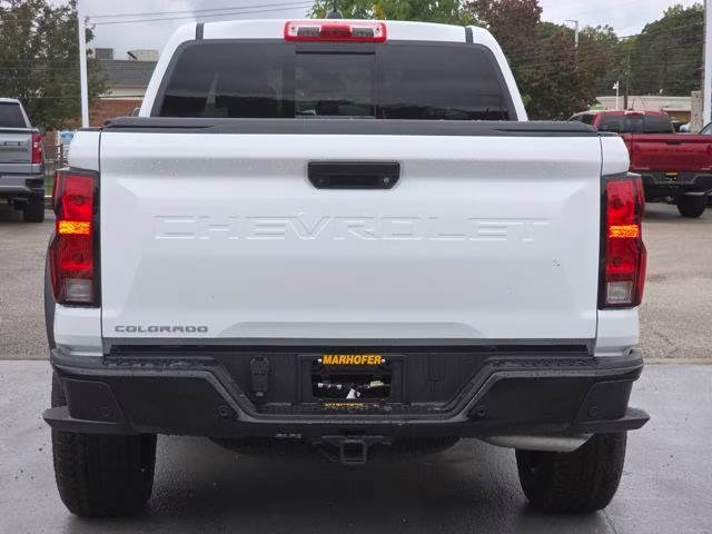 2026 Summit White Chevrolet Colorado Trail Boss 4X4 Truck