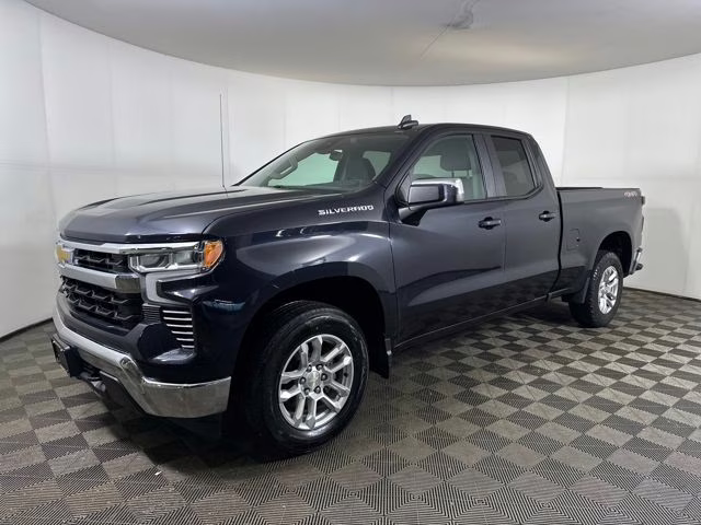 2023 Dark Ash Metallic Chevrolet Silverado 1500 LT 4X4 Truck