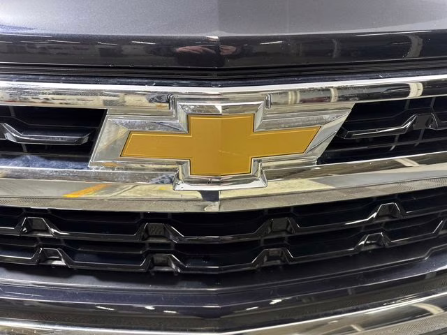 2023 Dark Ash Metallic Chevrolet Silverado 1500 LT 4X4 Truck