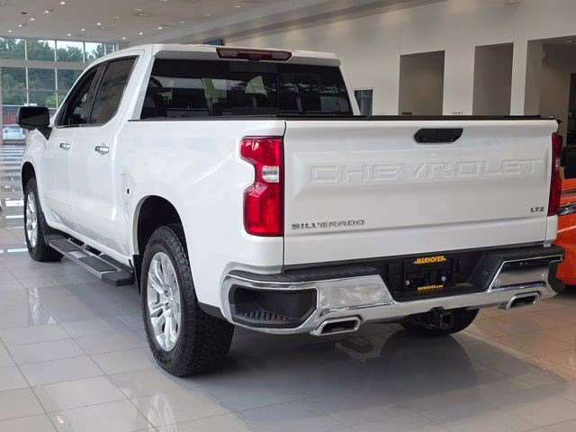 2025 Iridescent Pearl Tricoat Chevrolet Silverado 1500 LTZ 4X4 Truck