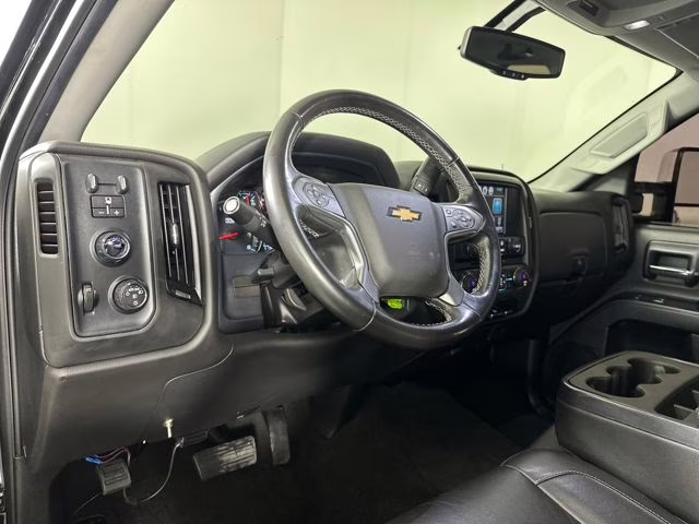 2018 Black Chevrolet Silverado 1500 LT 4X4 Truck