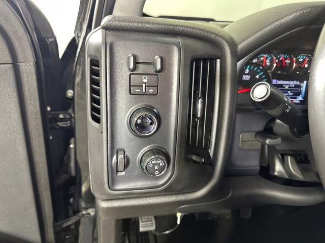 2018 Black Chevrolet Silverado 1500 LT 4X4 Truck