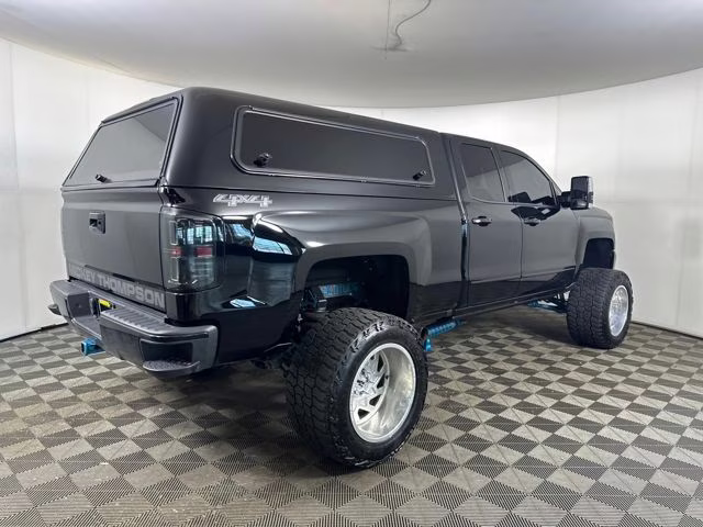 2018 Black Chevrolet Silverado 1500 LT 4X4 Truck